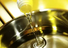 تصویر 4 از خرید روغن کنجد آشپزی + قیمت فروش استثنایی